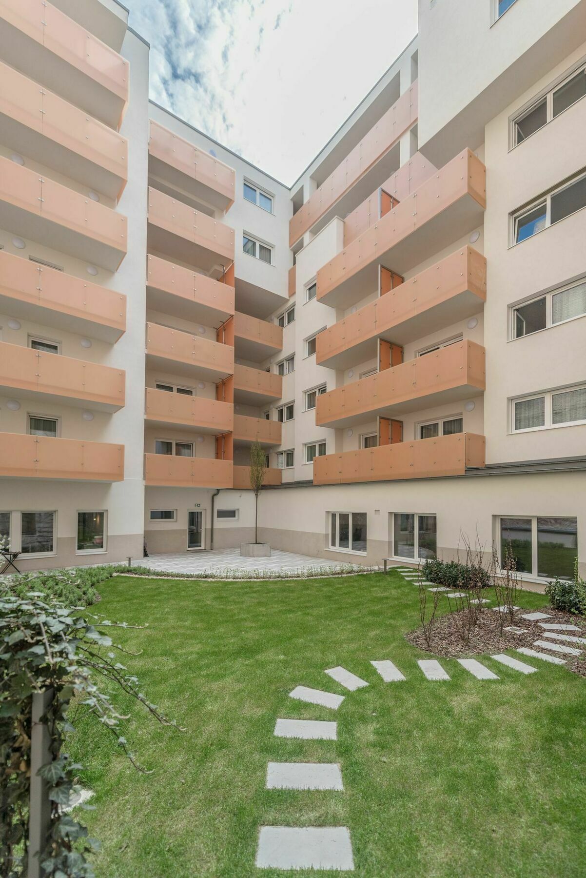 Oasis Apartments At Broadway Residence Budapest Esterno foto