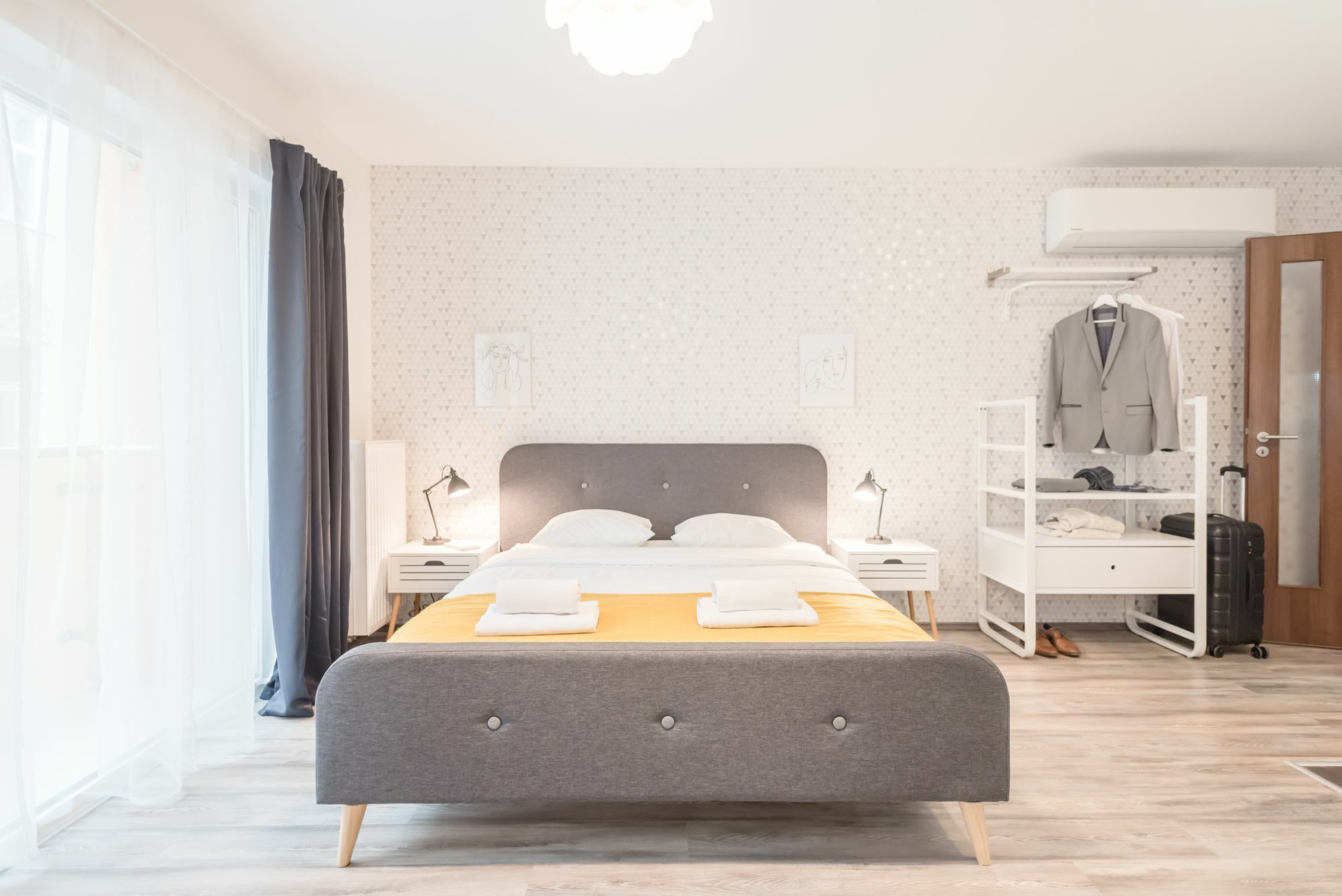 Oasis Apartments At Broadway Residence Budapest Esterno foto
